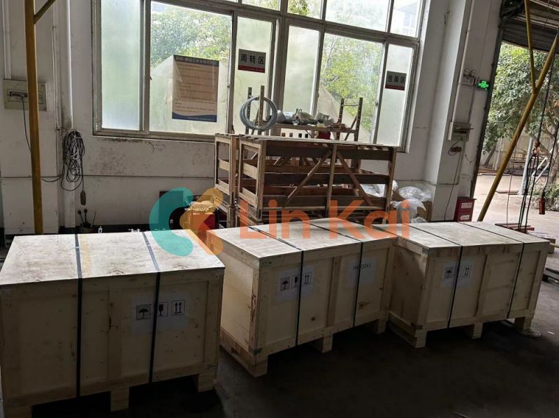 لنگکائی کنڈکٹر پللی سٹرنگنگ بلاک سعودی بھیج دیا گیا۔