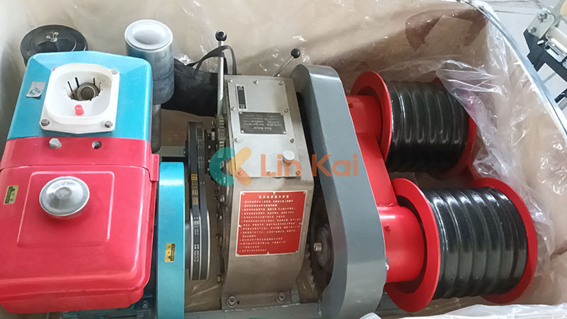 ننگبو لنگ کائی کے الیکٹرک پاور آلات عمان تک پہنچ گئے۔
